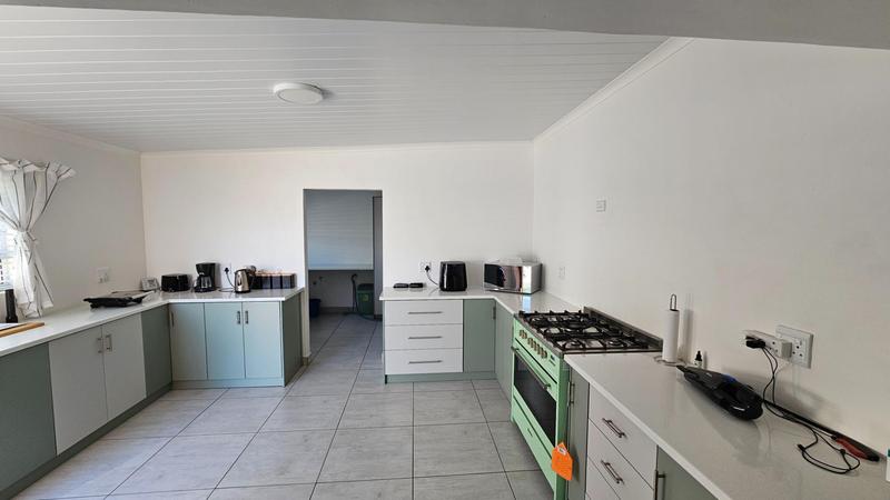 4 Bedroom Property for Sale in Dwarskersbos Western Cape